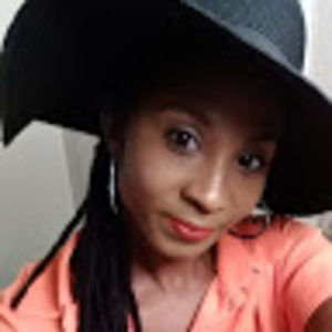 Meet your Posher, Tonya